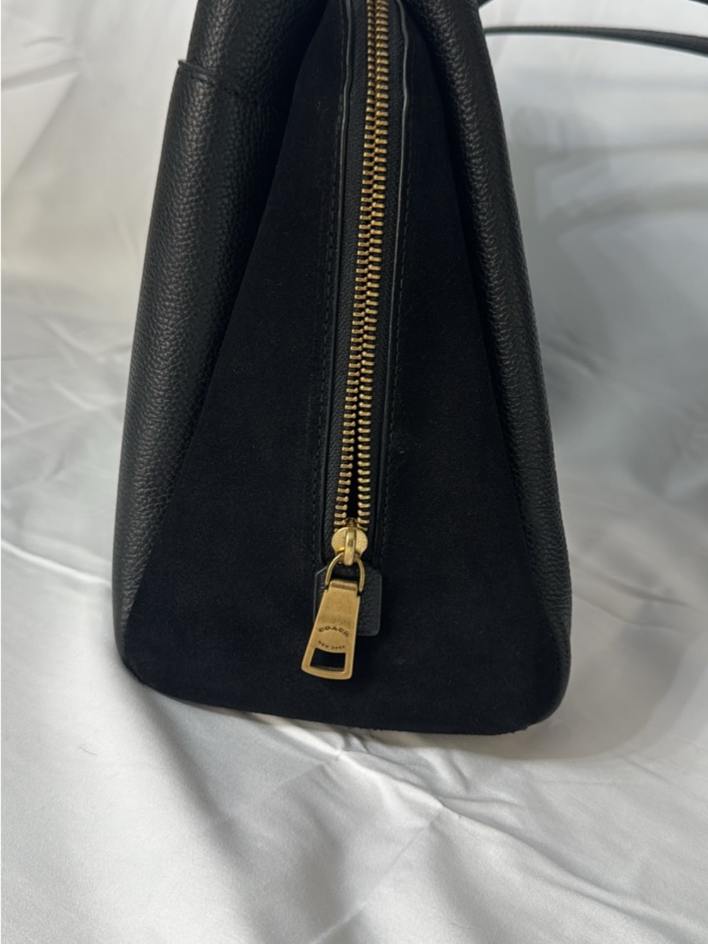 Coach Black Pebbled Leather Top-Handle Tote with Gold Turn-Lock - Picture 3 of 8